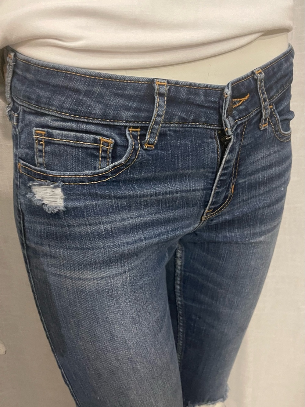 Hollister Distressed Skinny Jeans Blue Ripped Knee Size 27 5S (Preowned) - Picture 4 of 12